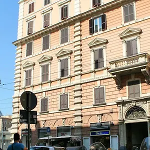 Bed and Breakfast Have A Nice Holiday - Luxury Rooms, Ρώμη