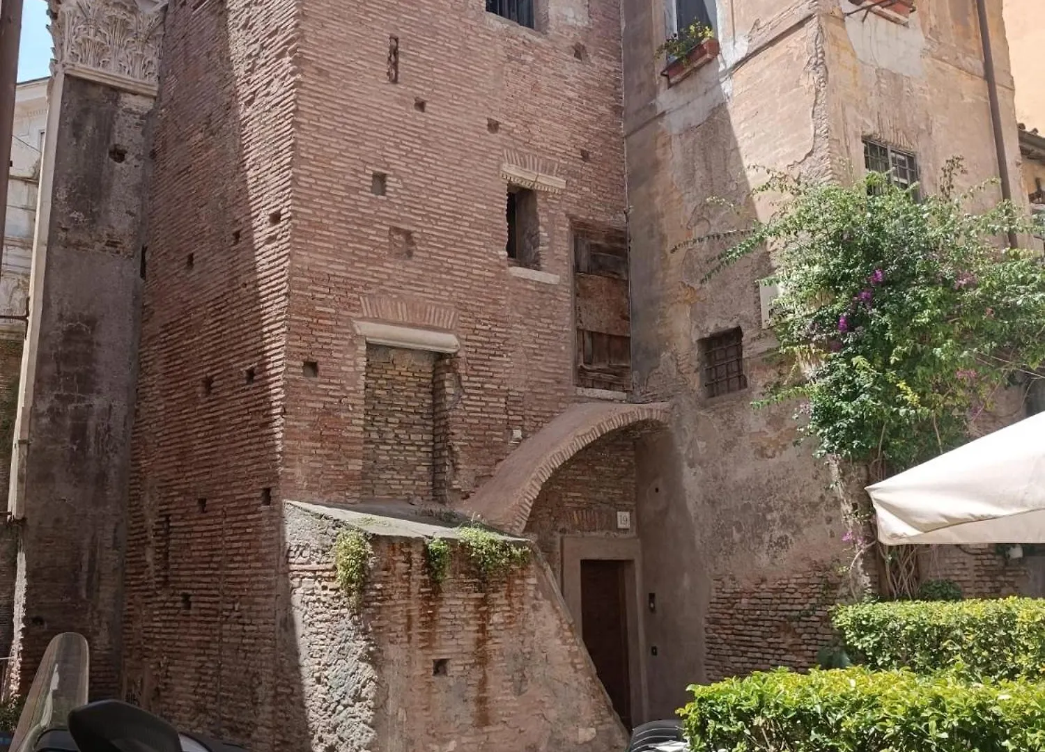 Ottavia Ghetto Apartment Rome Italy