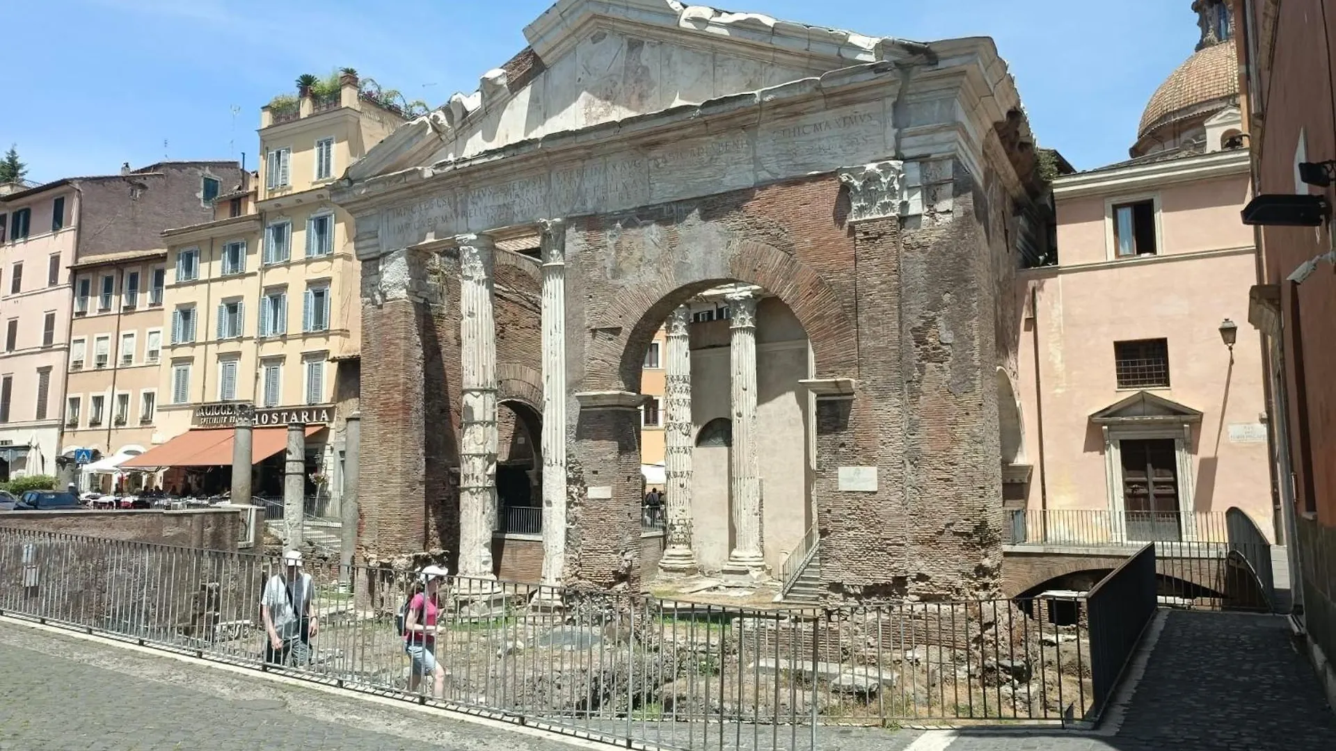 Ottavia Ghetto Apartment Rome Italy